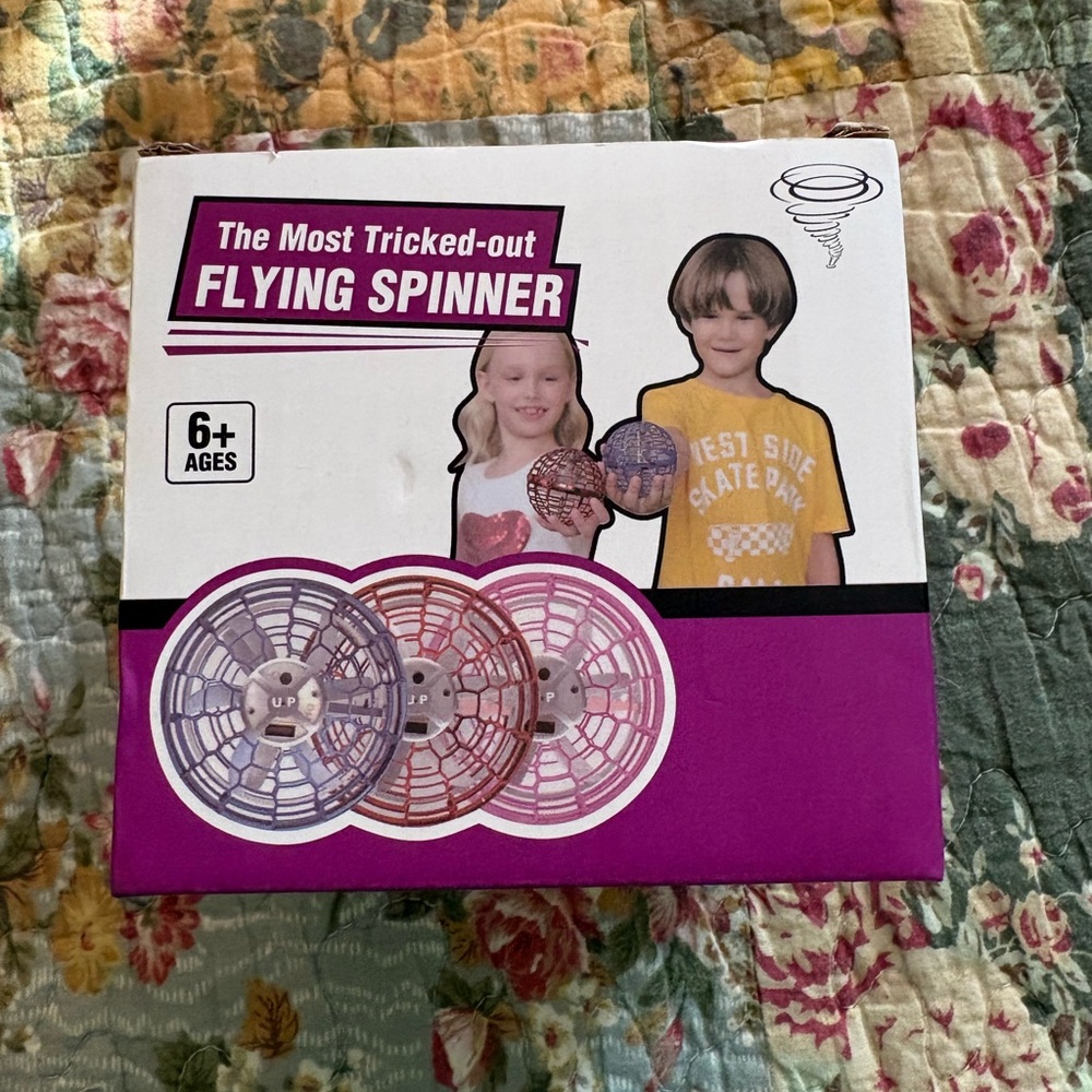 Flying Spinner Toy - Red, Purple, Silver